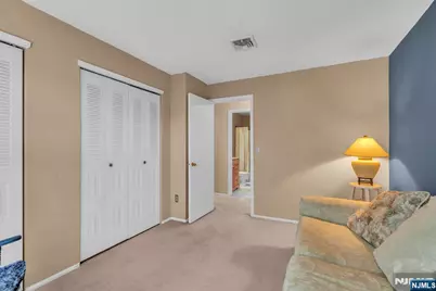 212 Larch Lane, Mahwah, NJ 07430 - Photo 22