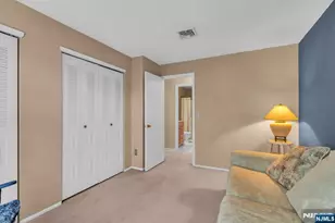 212 Larch Ln, Mahwah, NJ 07430 - Photo 22