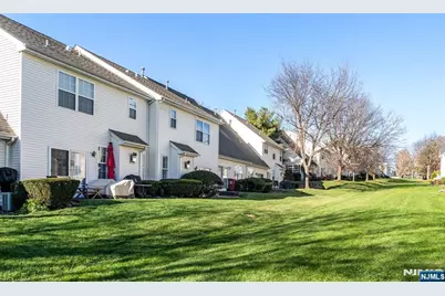 127 Stratford Drive 1028 #1028, Nutley, NJ 07110 - Photo 24
