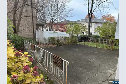 140 Palisades Boulevard 2nd Fl #2nd fl, Palisades Park, NJ 07650 - Photo 2