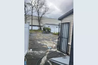 21 Lake Street, East Orange, NJ 07017 - Photo 14