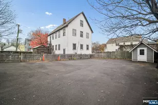 159 Valley Road 2, Montclair, NJ 07042 - Photo 20