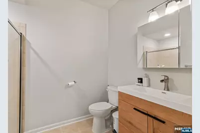 73 Wesmont Drive 1811 #1811, Wood Ridge, NJ 07075 - Photo 8