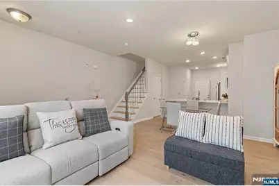 73 Wesmont Drive 1811 #1811, Wood Ridge, NJ 07075 - Photo 2