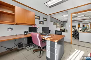 55 Paramus, Paramus, NJ 07652 - Photo 18