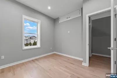 743 Kingsland Avenue, Ridgefield, NJ 07657 - Photo 16