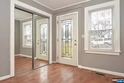 34 Summit Avenue, Waldwick, NJ 07463 - Photo 2