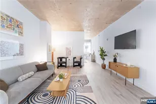 10 Commerce Ct 2E, Newark, NJ 07102 - Photo 4