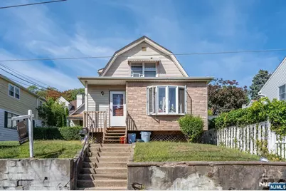 88 Avenue B, Haledon, NJ 07508 - Photo 2