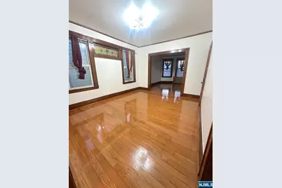 250-252 Highland Avenue 2nd Fl #2nd Fl, Kearny, NJ 07032 - Photo 4