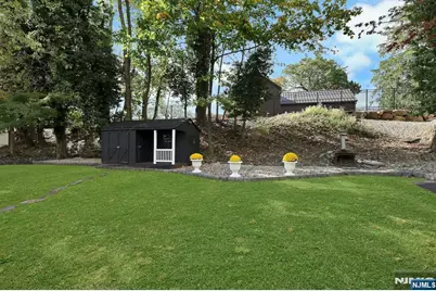 80 Prospect Avenue, Woodcliff Lake, NJ 07677 - Photo 34