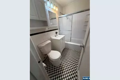 26-02 High Street F #F, Fair Lawn, NJ 07410 - Photo 12