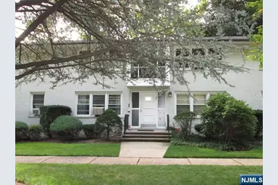 26-02 High Street F #F, Fair Lawn, NJ 07410 - Photo 2