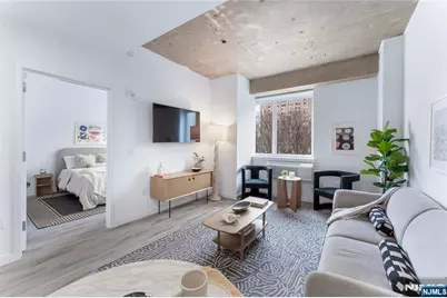 10 Commerce Court 3C #3C, Newark, NJ 07102 - Photo 6