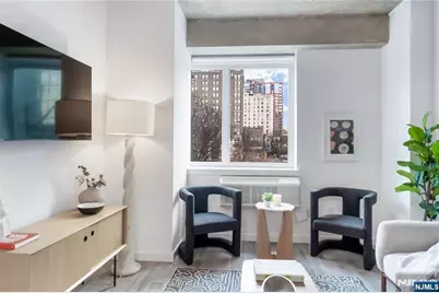 10 Commerce Court 3C #3C, Newark, NJ 07102 - Photo 8