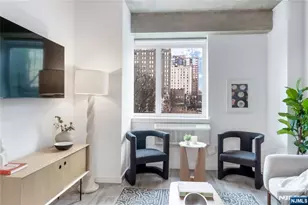 10 Commerce Ct 3C, Newark, NJ 07102 - Photo 8