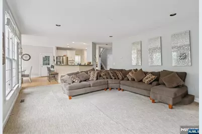 6 Sherry Court, Wayne, NJ 07470 - Photo 6