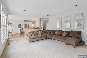 6 Sherry Ct, Wayne, NJ 07470 - Photo 6