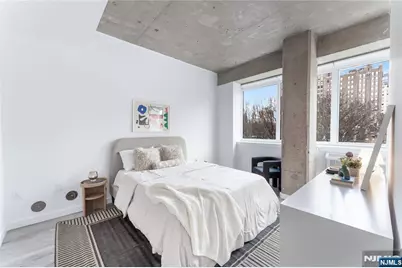 10 Commerce Court 2A #2A, Newark, NJ 07102 - Photo 10