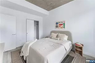 10 Commerce Ct 2A, Newark, NJ 07102 - Photo 12