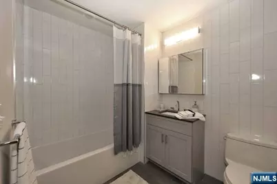 548 Franklin Avenue 215 #215, Belleville, NJ 07109 - Photo 6