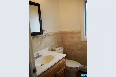 744 Hamilton Avenue 1 #1, Ridgefield, NJ 07657 - Photo 24