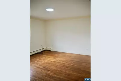 744 Hamilton Avenue 1 #1, Ridgefield, NJ 07657 - Photo 18
