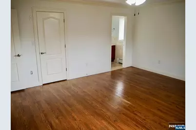 744 Hamilton Avenue 1 #1, Ridgefield, NJ 07657 - Photo 12