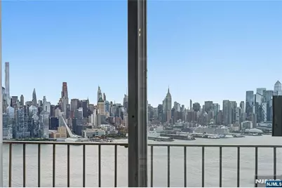 6040 Boulevard East 32E #32E, West New York, NJ 07093 - Photo 18