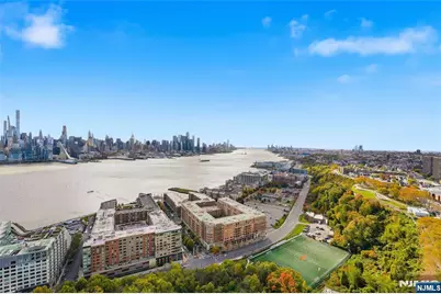 6040 Boulevard East 32E #32E, West New York, NJ 07093 - Photo 14