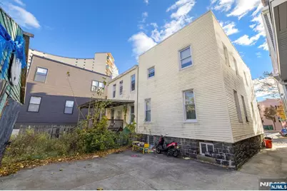 124 18th Street, Union City, NJ 07087 - Photo 6