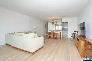 6 Horizon Road 1205, Fort Lee, NJ 07024 - Photo 8