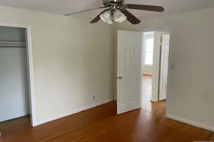 31-11 Broadway 2, Fair Lawn, NJ 07410 - Photo 2
