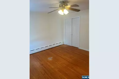 31-11 Broadway 2 #2, Fair Lawn, NJ 07410 - Photo 12