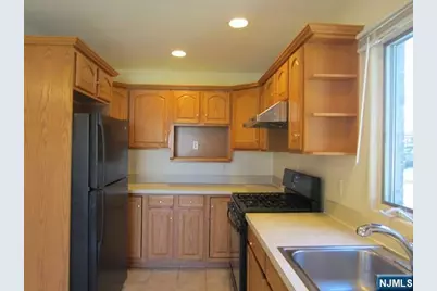 55 Columbus Drive B #B, Tenafly, NJ 07670 - Photo 4