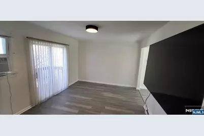 91 Fairhaven Drive, Midland Park, NJ 07432 - Photo 12