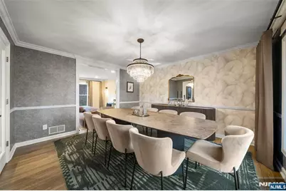 639 Pawnee Lane, Franklin Lakes, NJ 07417 - Photo 8