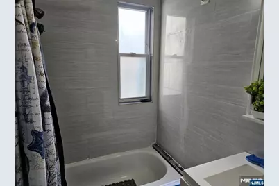 12 Wright Avenue, Jersey City, NJ 07306 - Photo 16