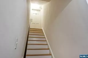 524 N Monroe Street 2, Ridgewood, NJ 07450 - Photo 2