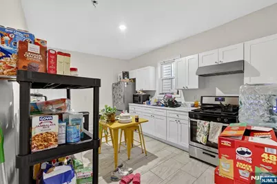 78 Treacy Avenue, Newark, NJ 07108 - Photo 4