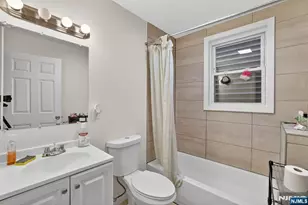 78 Treacy Ave, Newark, NJ 07108 - Photo 16