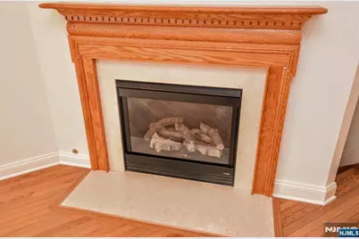 126 Blue Heron Drive, Secaucus, NJ 07094 - Photo 6