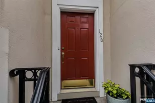 126 Blue Heron Dr, Secaucus, NJ 07094 - Photo 2