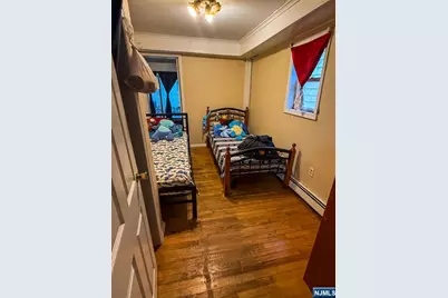 400 Cliff Street, Fairview, NJ 07022 - Photo 14