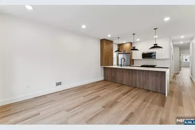 84 Hollywood Avenue 1 #1, East Orange, NJ 07018 - Photo 6