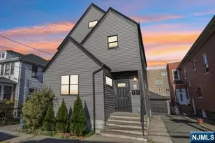 7 Laird Pl, Cliffside Park, NJ 07010 - Photo 1