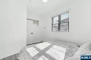 7 Laird Pl, Cliffside Park, NJ 07010 - Photo 10