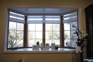 284 Hickory Ave, Tenafly, NJ 07670 - Photo 10