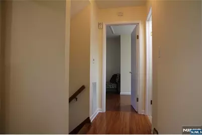 284 Hickory Avenue, Tenafly, NJ 07670 - Photo 28