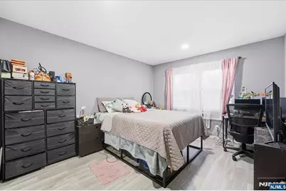 120 32nd Street 2N #2N, Union City, NJ 07087 - Photo 8